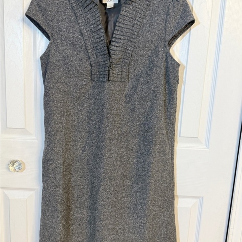 LOFT Charcoal V-Neck Office Dress Sz 8 DP